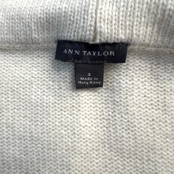 Ann Taylor angora sweater, never worn - Picture 8 of 12